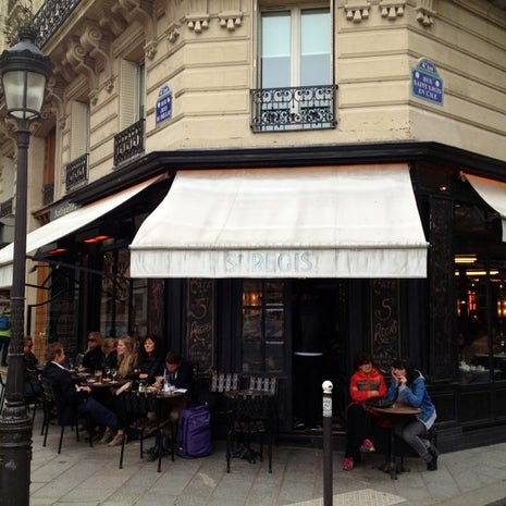 Le Saint Régis