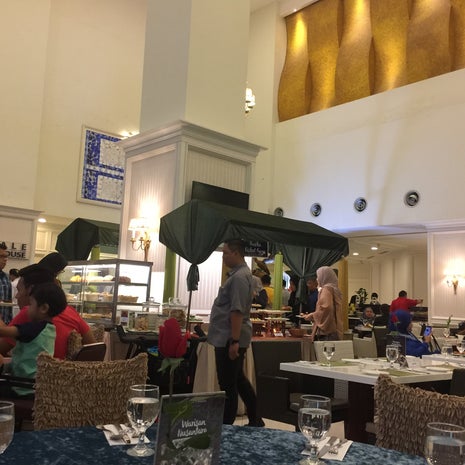 Coffee House @ Royale Bintang Hotel