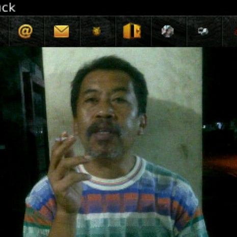 Warpud (waroeng mang Apud)