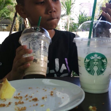 Sturbucks Coffee Grand City Mall