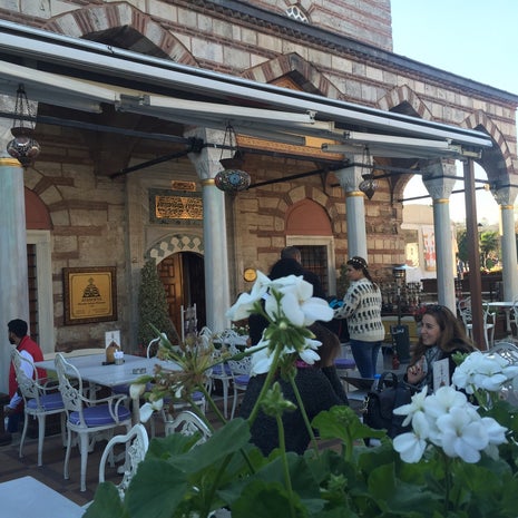Mihri Restaurant & Cafe