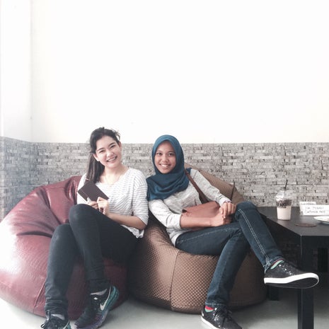 meraki lounge , Starz Valley