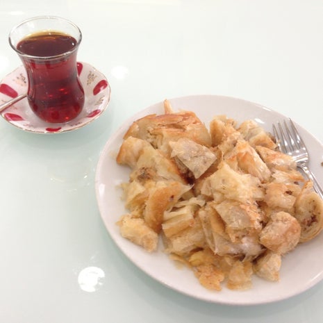 Derya Börek