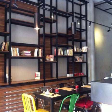 Page Cafe & Gallery