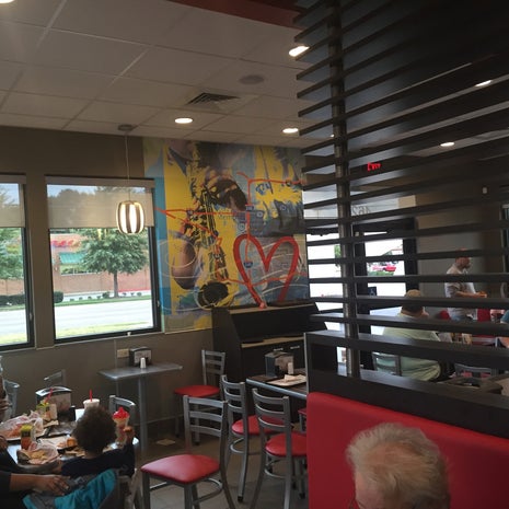 Hardee's