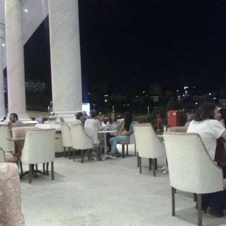 Manangich Cafe