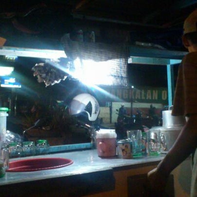 jahe susu Modern Hill