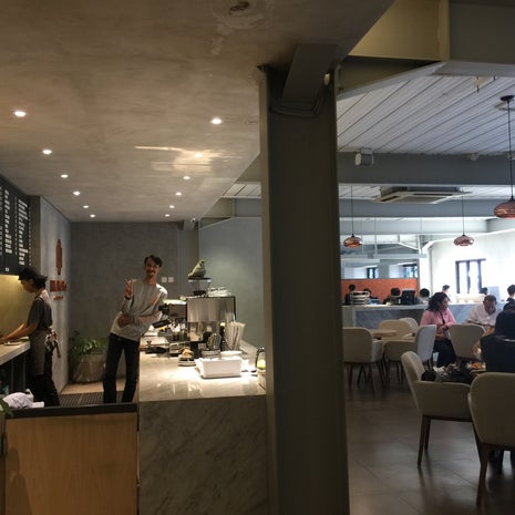 Hiveworks Co-Work Cafe