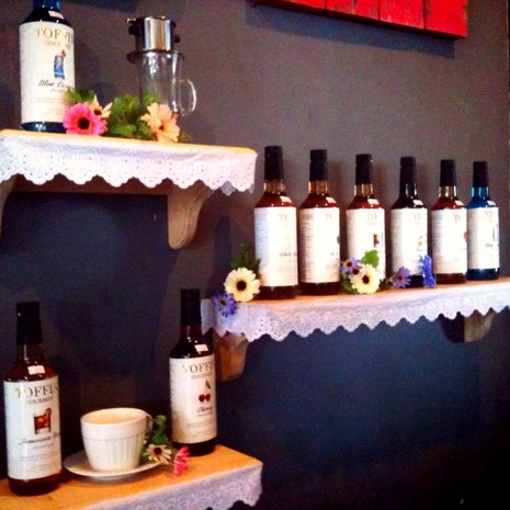 Snazzy Coffee Showroom