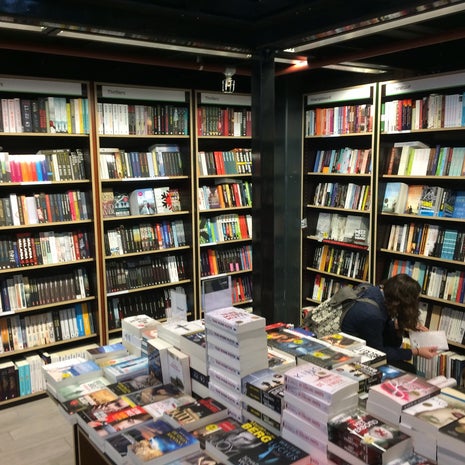 Boekhandel Van Piere