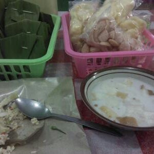 Warung Angkringan Mangga Ronde Cemoe