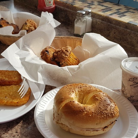 Einstein Bros. Bagels