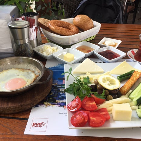 Pan+Ekmekçi