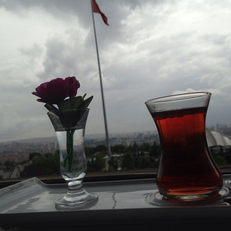 Rivana Cafe