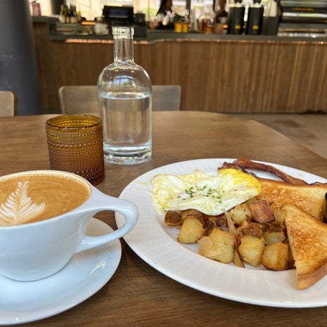 Kaldi’s Social House