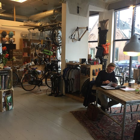 Freem Bikes & Coffee