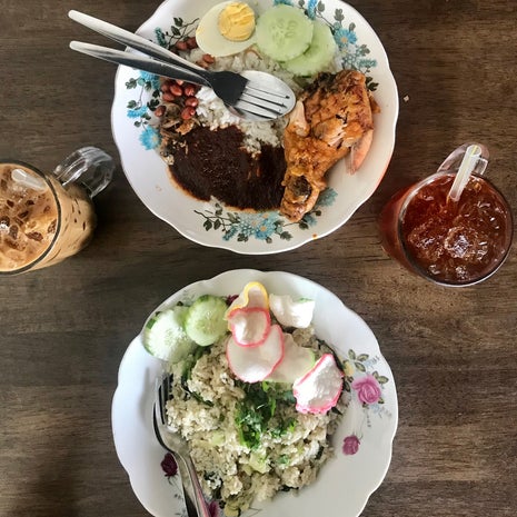 Kedai Kopi Bunga (Puncak Alam)