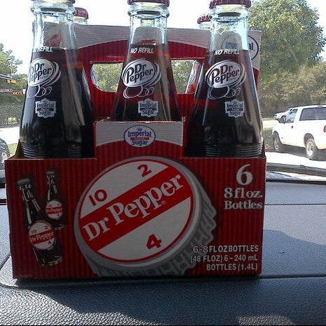 Payless fuel beer & wine