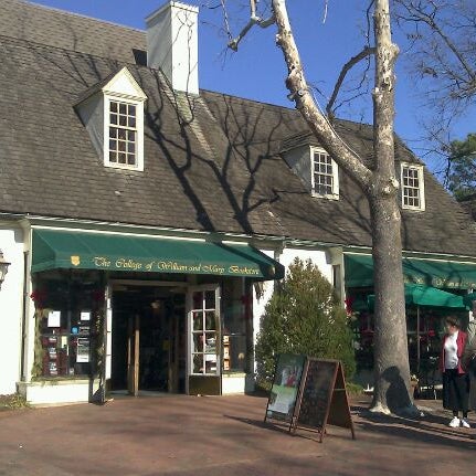 William & Mary Bookstore