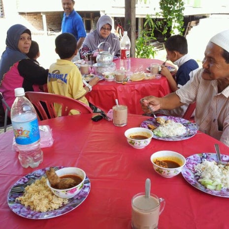 Gerai Haji Zainal Jalan Nibong