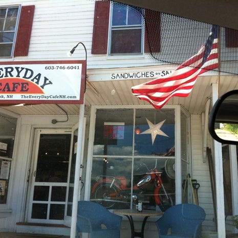 The Everyday Cafe & Pub