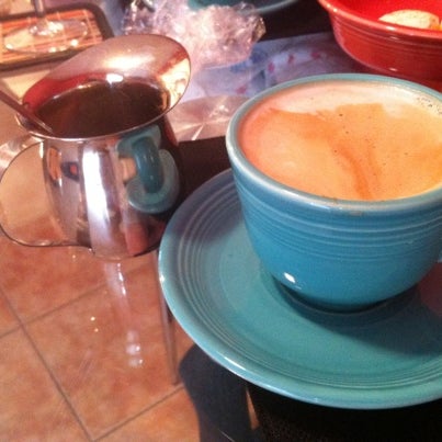 Cafe La Llave Lounge