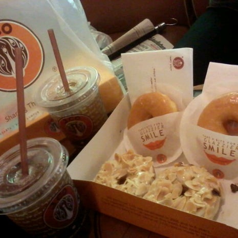 J.Co Donuts & Coffee