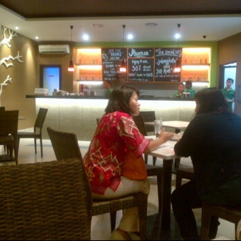 Phoenam Tebet