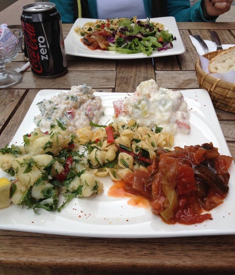 Bej Cafe
