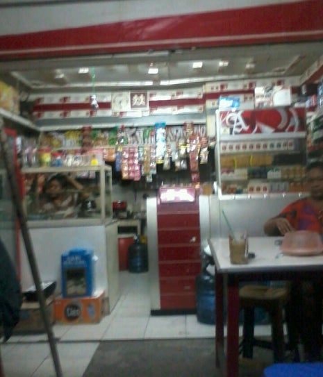 Warung Bu Lasmi