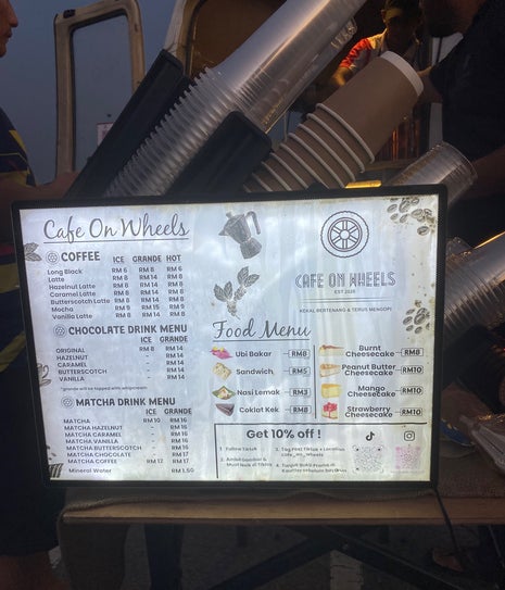 Cafe On Wheels