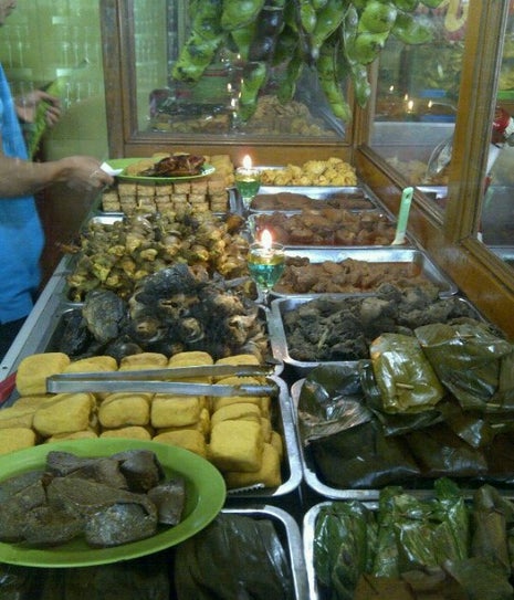 Tukang Jual Gorengan