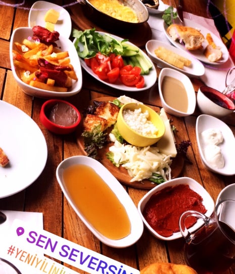 Sen Seversin Cafe Kahvaltı