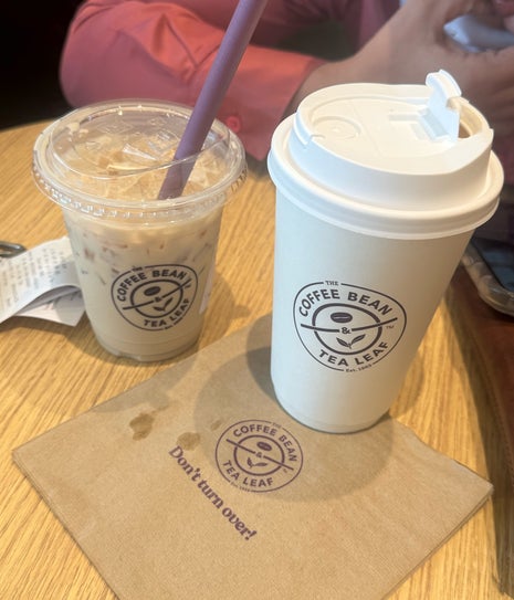 Coffee Bean & Tea Leaf