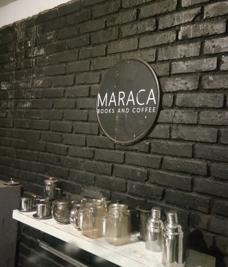 Maraca Books And Coffee