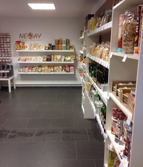 Neway - prodejna pečiva a zdravých potravin