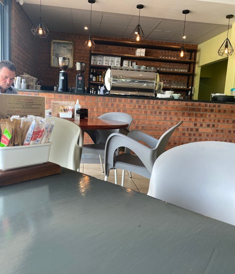 Cafe Mayfair