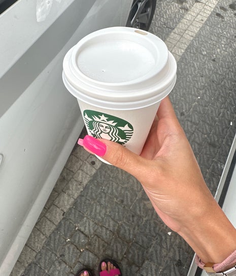 Starbucks Demir Country