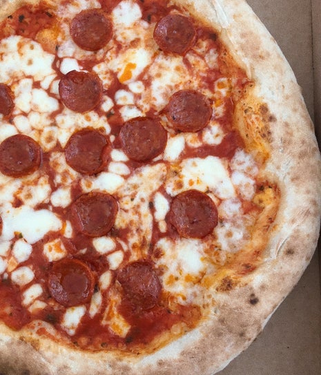 Giovanni's Caffè and Pizzeria