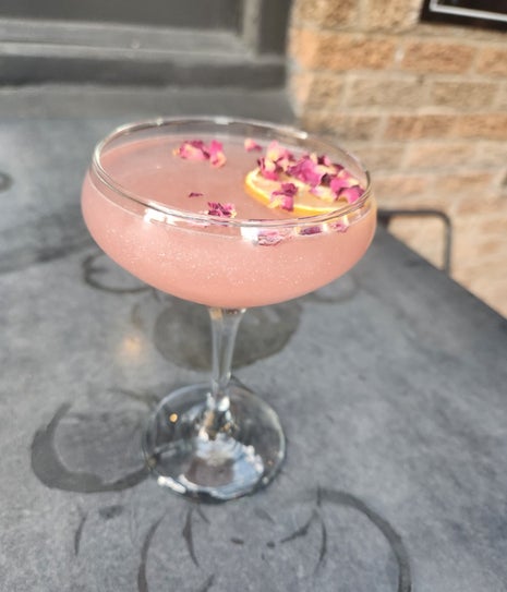Halcyon Coffee, Bar & Lounge