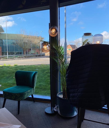 The Wood Bar | Barista Coffee, Brunch & Lunch