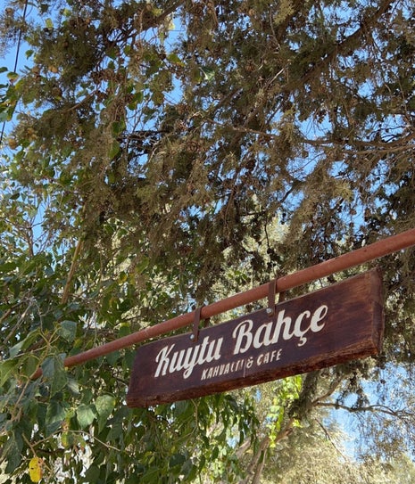 Kuytu Bahçe