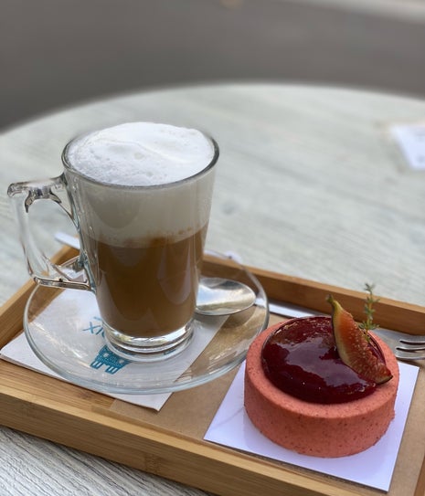 A. Lacroix Pâtissier & Glacier
