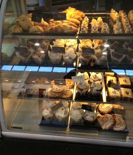 BB's Coffee & Muffins