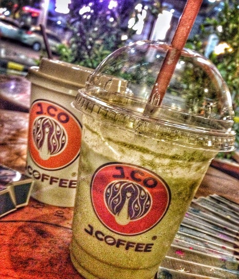 J.Co Donuts & Coffee