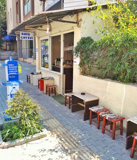 Mesken Cadde Çay Evi