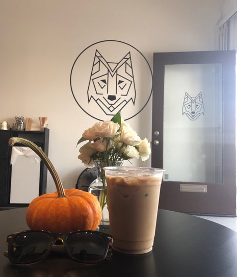 Wolf's Brew Coffee & Art Gallery