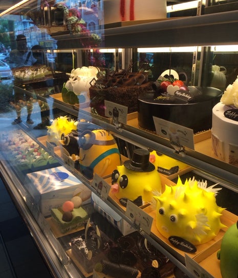 Donutes Coffee & Bakery (多那之咖啡)