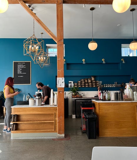 La Lucha Coffee Bar