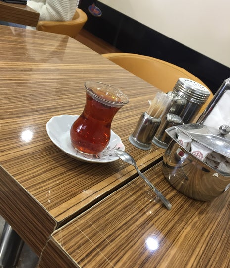 Meşhur Sarıyer Börekçisi